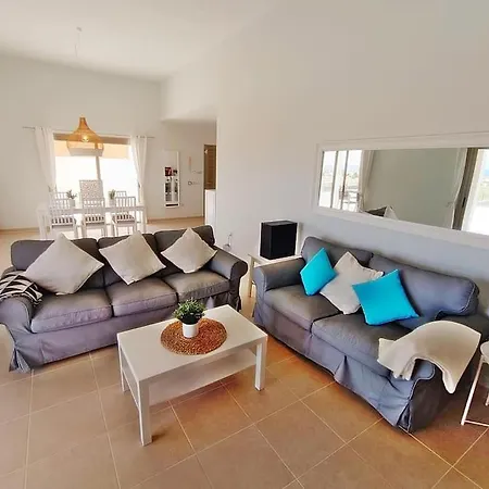 Вилла Serena Luxury House Калета-де-Фусте