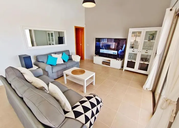 Serena Luxury House * 칼레타데푸스테