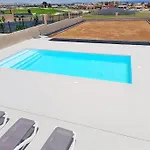 빌라 Serena Luxury House